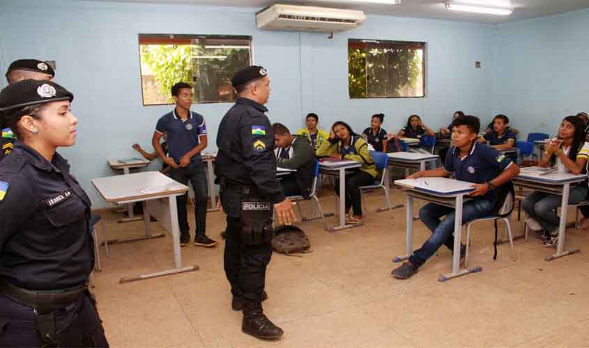 Batalhão da PM reduz casos de vandalismo e aumenta aproveitamento escolar na zona Leste de Porto Velho