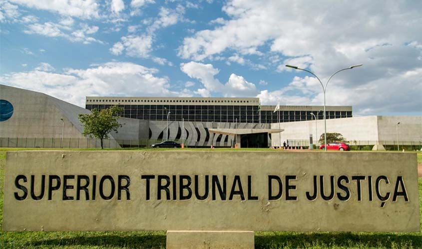 STJ recebe Prêmio CNJ de Qualidade, e ministro Noronha diz que país não tolera mais a ineficiência