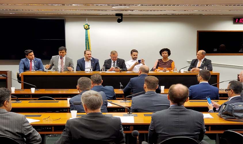 Coronel Chrisóstomo se reúne com Bancada Federal para deliberar sobre a CPI da Energisa em Rondônia.   