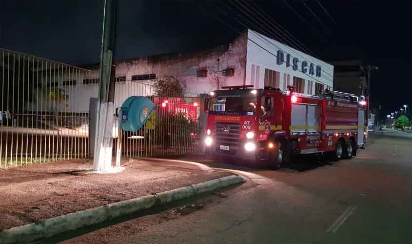 Demitido Homem é Preso Após Ser Flagrado Colocando Fogo Em Transportadora E Caminhão Tudo 2300