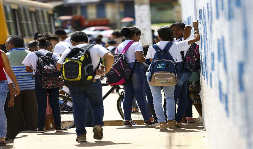 MEC quer levar ensino integral aos anos finais do ensino fundamental