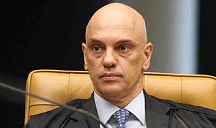 Ministro Alexandre de Moraes julga inviável recurso da AGU contra intimação de Bolsonaro