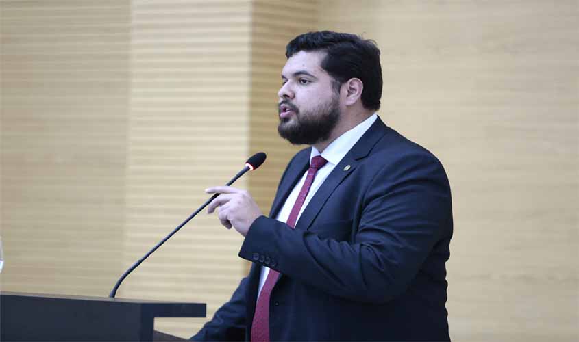 Jean Oliveira apresenta projeto de Lei que destina 30% da arrecadação com multas de trânsito para modernização de delegacias