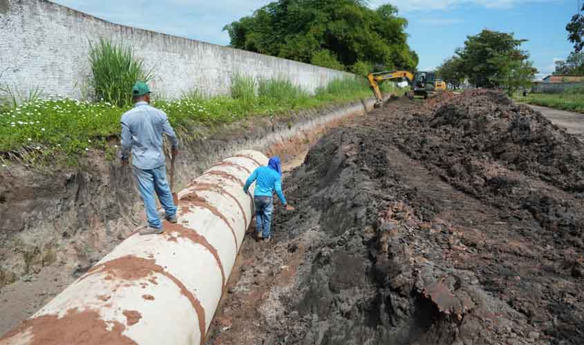 Obra de drenagem na avenida Rio de Janeiro está em fase de finalização