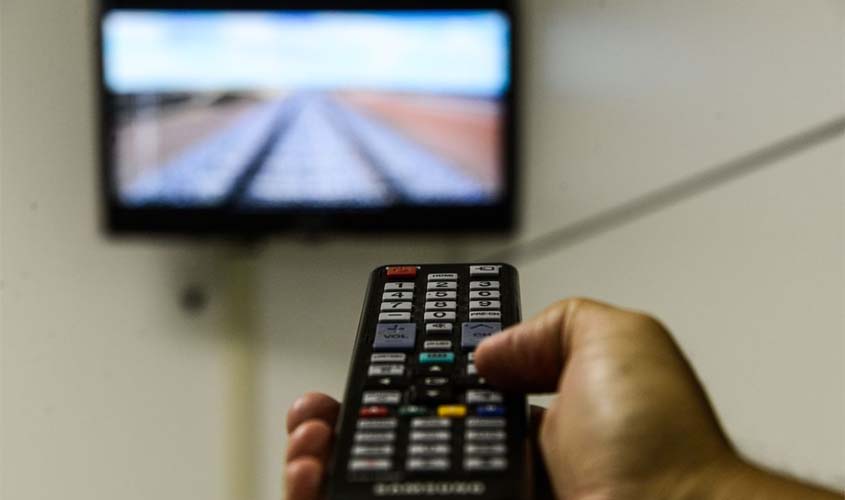 Anatel reforça distribuição de kits de TV digital em sete capitais