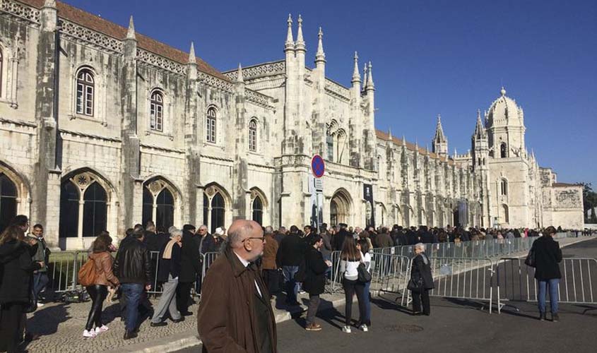 Portugal impede entrada de mais de mil brasileiros