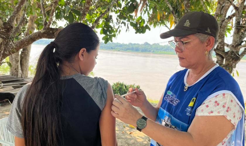 Atendimento itinerante de saúde chega em mais duas comunidades ribeirinhas de Porto Velho