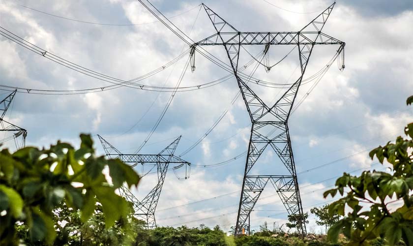Governo de Rondônia entrega Licença Prévia para serviço e transmissão de energia elétrica