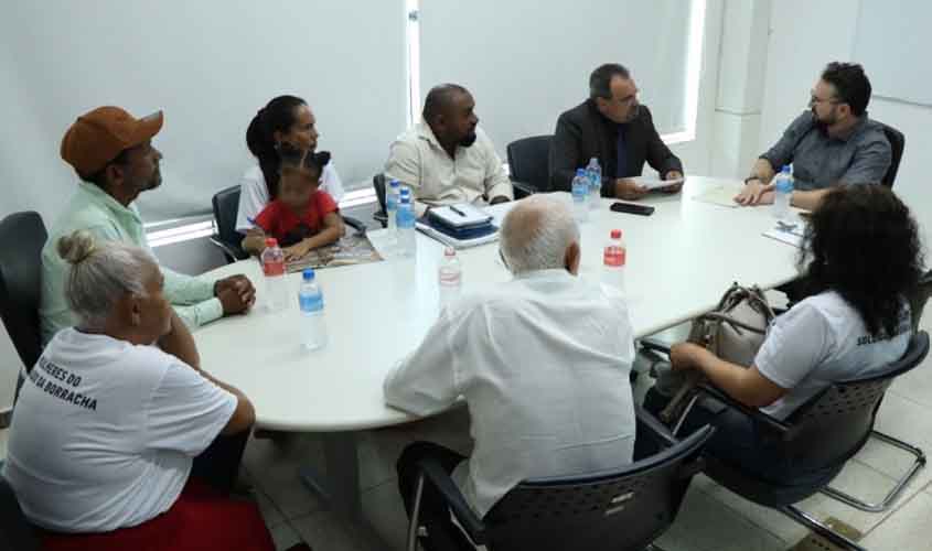 MPRO recebe moradores da Estação Ecológica Soldado da Borracha