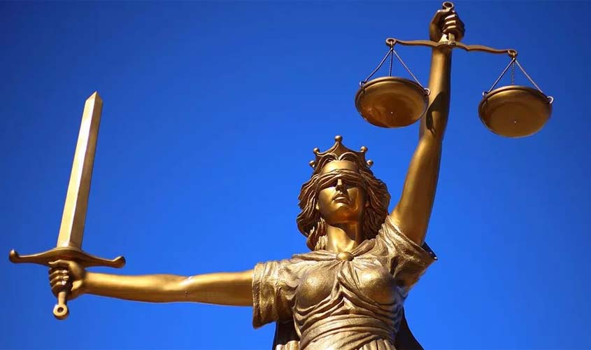 Associação que prestou serviços jurídicos de forma ilegal deve pagar danos morais coletivos