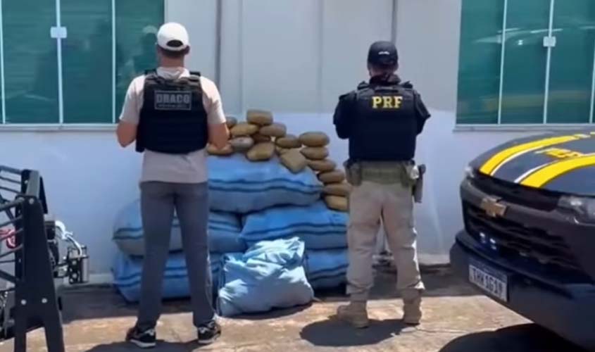 Polícia Civil e PRF apreendem 182 kg de skunk