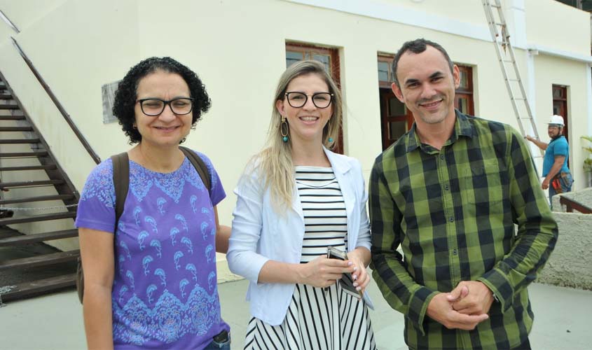 Conselho de Educação realiza festival natalino nesta sexta