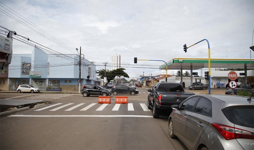 Atenção: a rua Duque de Caxias agora é mão única sentido bairro-centro