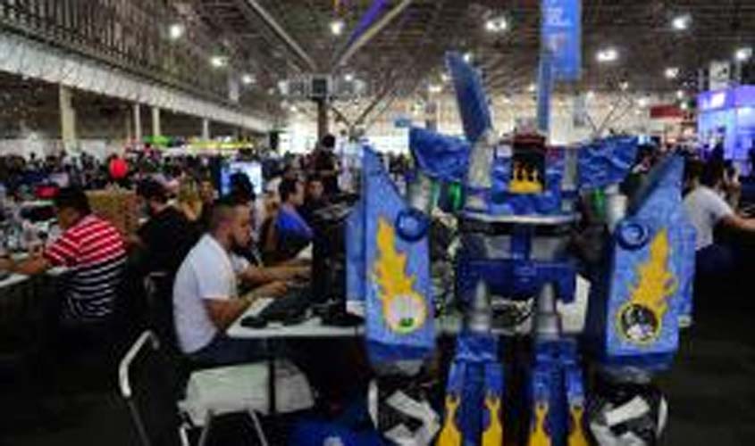 Maior evento de tecnologia do país, Campus Party começa amanhã em São Paulo