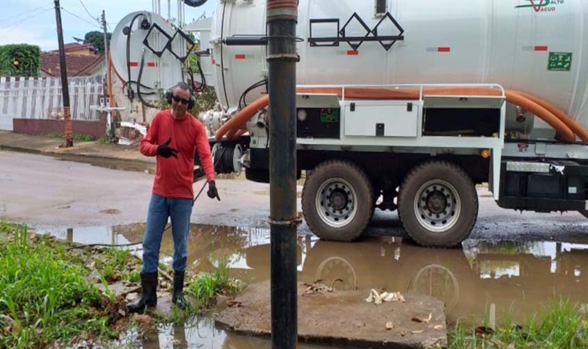 Prefeitura de Porto Velho realiza desobstrução das ‘bocas de lobo’