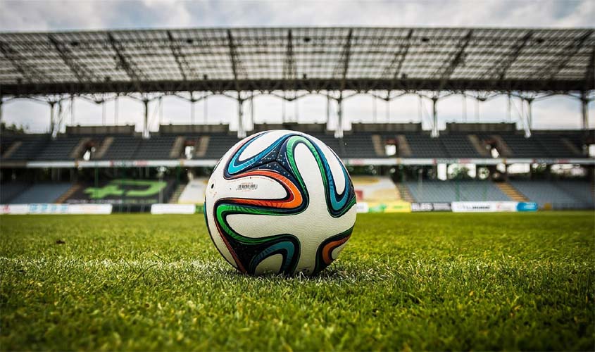 Copa do Mundo da Rússia terá um árbitro e dois auxiliares brasileiros