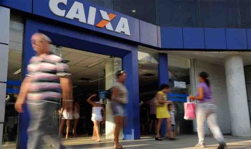 Caixa libera abono salarial a trabalhadores nascidos em novembro