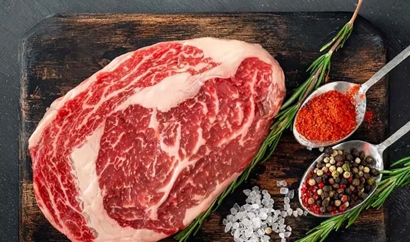 Valor da carne cai 8% em 1 ano no Brasil