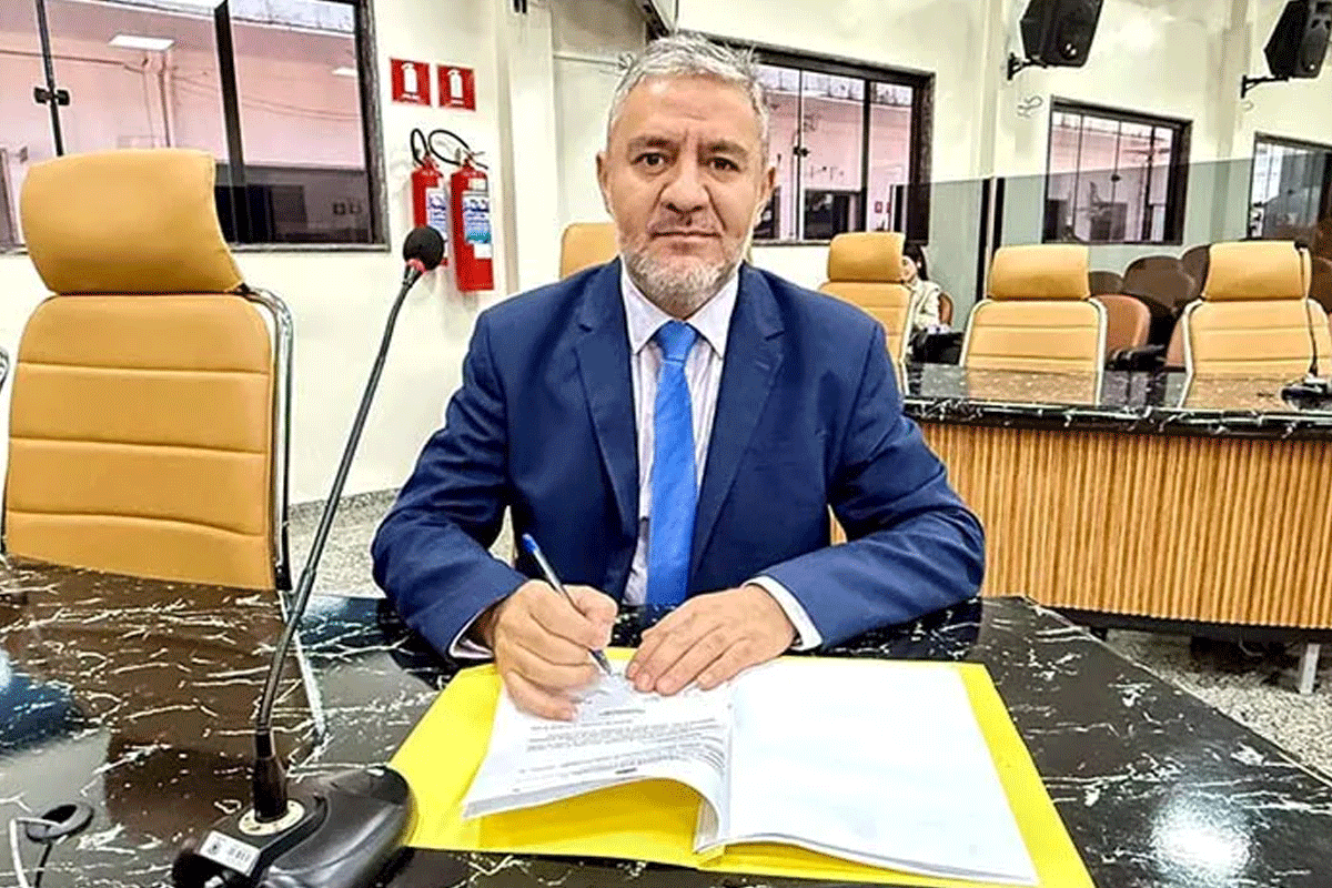 Vereador Everaldo Fogaça concede Título de Cidadão Honorário de Porto Velho ao radialista Jotta Júnior