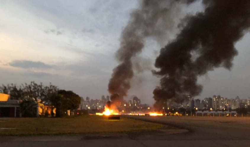 Queda de avião de pequeno porte em SP deixa um morto e seis feridos