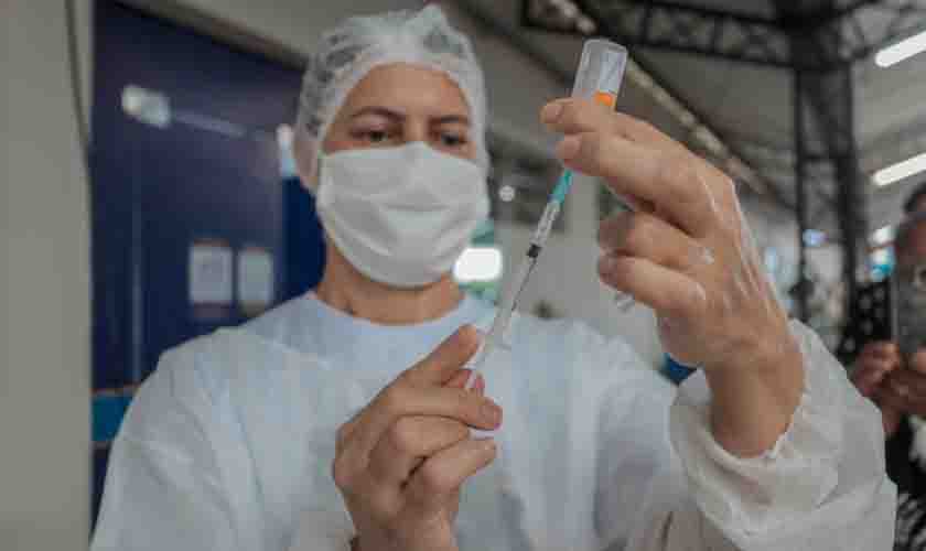 Vacinação para pessoas acima de 27 anos começa nesta quinta-feira (29) em Porto Velho