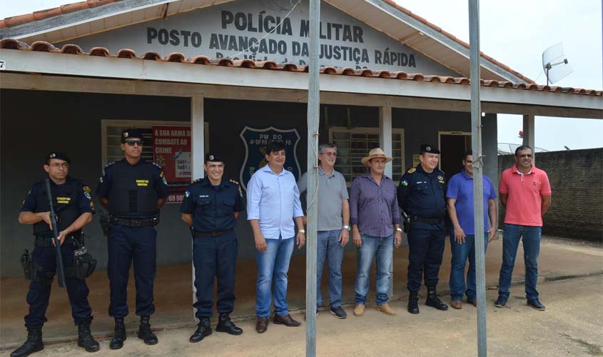 Atendendo pedido de Cleiton Roque, comandante geral da PM visita Distrito de Pacarana