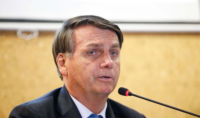 Bolsonaro diz que está aberto a sugestões para recuperação da economia