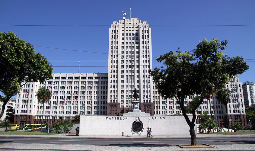 Comissão promove debate sobre proposta que reduz foro especial para autoridades