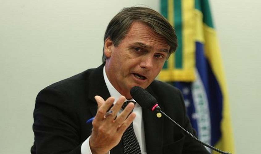 Intelectuais analisam futuro governo de Bolsonaro