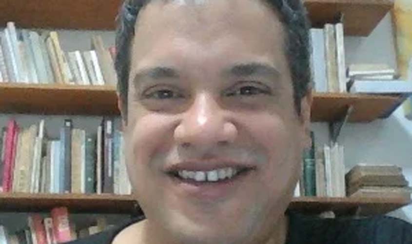 Fake news de Claudio Castro sobre falta de ajuda federal