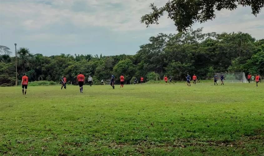 Linha 100 empata com Baixadão e lidera Ruralzão