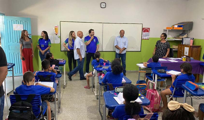 Presidente Alex Redano se posiciona a favor da continuidade da militarização de escolas 