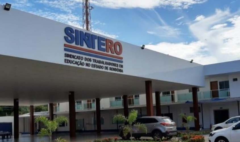 PRESENTE DE NATAL OU PRESENTE DE GREGO