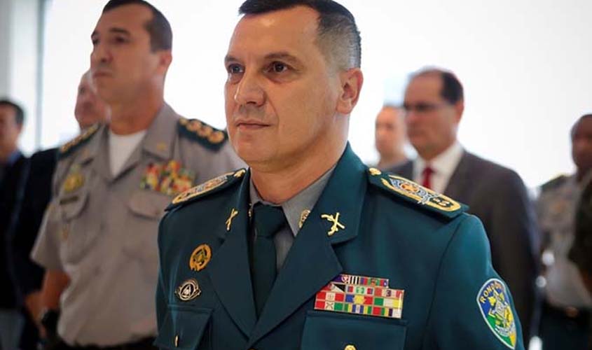 Em nota, Comando da PM menospreza advogado que deu voz de prisão a coronel: 