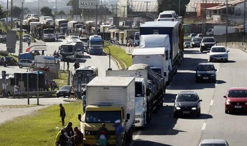 Até 20 de janeiro, mais de 1,2 milhão de motoristas C, D e E não fizeram exame toxicológico obrigatório