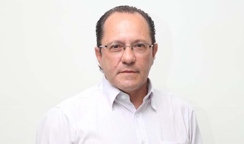 Tarcísio despreza Bolsonaro, seu filho e o bolsonarismo