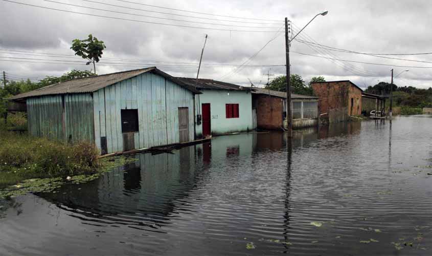 Barco Deus é Amor atende mais de 300 famílias de 16 comunidades ribeirinhas neste fim de semana