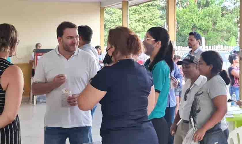 Presidente Alex Redano participa de ação Prefeitura no Bairro em Ariquemes