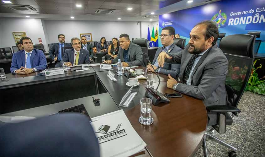 Presidente Laerte Gomes participa da primeira reunião do Conselho Superior do Iperon