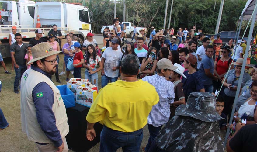 Mais de 11 mil atendimentos são realizados pelo Detran na Rondônia Rural Show Internacional