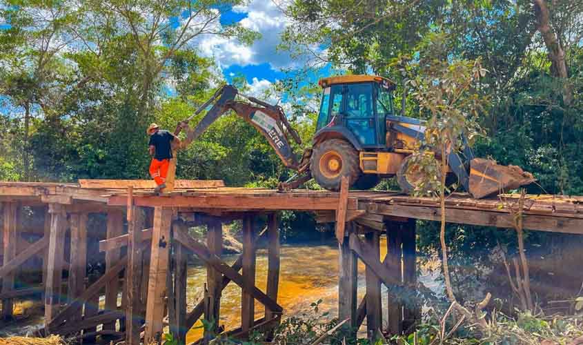 Recuperação completa da ponte sobre o Rio São João, na Rodovia-466, é executada pelo governo de RO