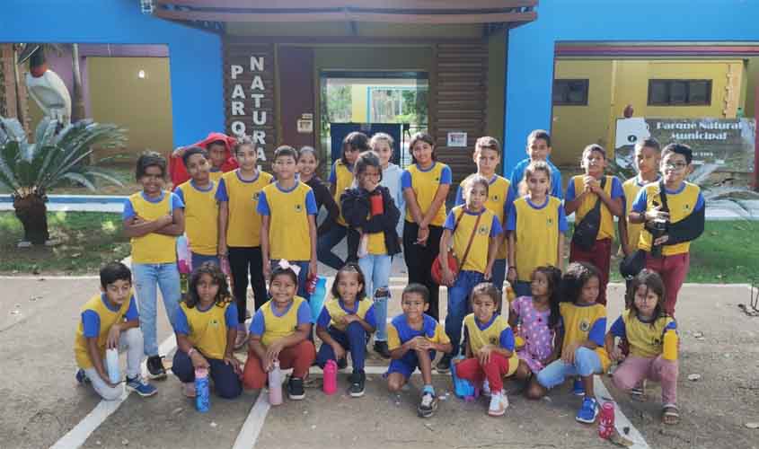 Alunos vivenciam práticas de preservação no Parque Natural de Porto Velho