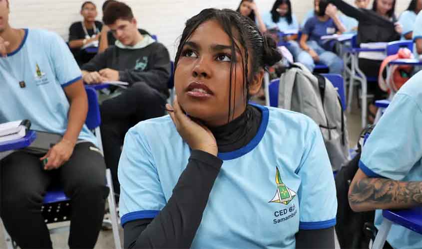 Pé-de-Meia: nascidos em setembro e outubro recebem parcela de R$ 200