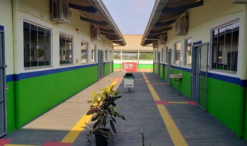 Governo de Rondônia investe mais de R$ 740 mil em construção de espaços e reforma de escolas estaduais