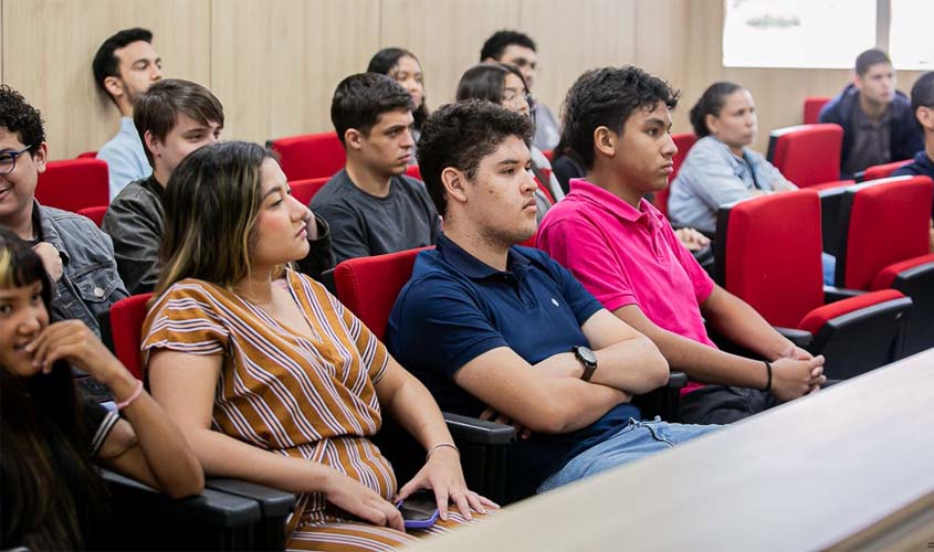 Casa de Leis destaca saúde mental no Setembro Amarelo