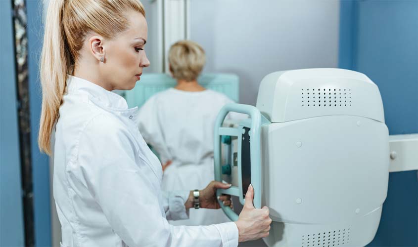 Parceria do MPRO e Hospital de Amor leva exames gratuitos de mamografia e papanicolau para a Vila Princesa em Porto Velho