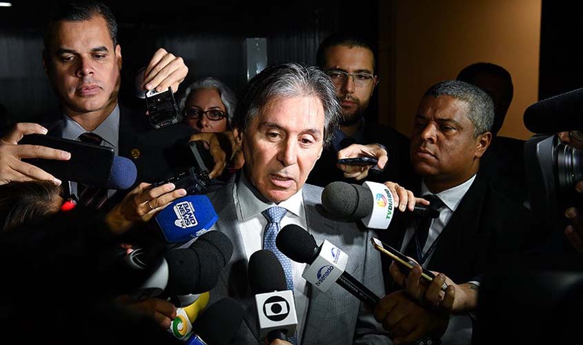 Eunício diz que volta da indicação política em estatais não passa no Senado