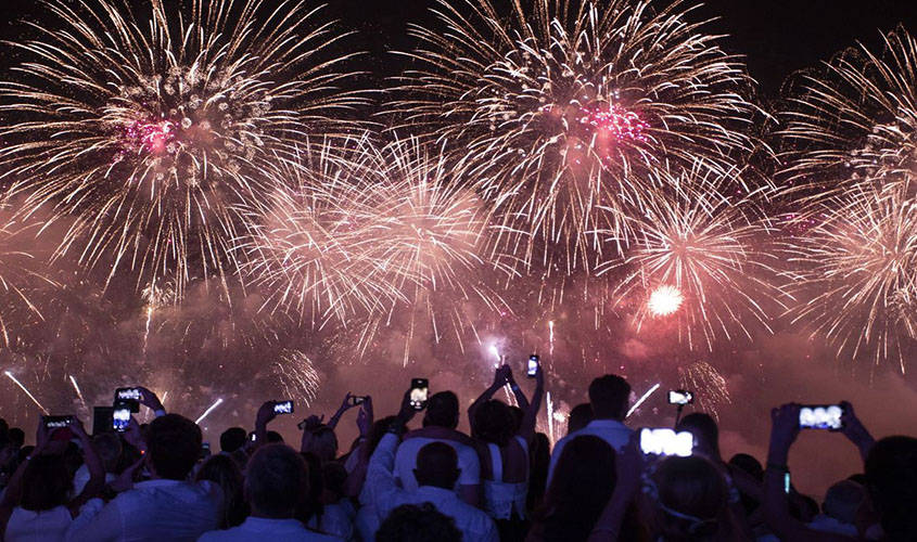 Bombeiros alertam para cuidados com fogos de artifício no réveillon