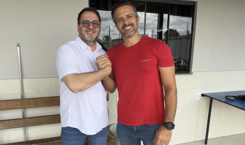 Redano e Torres celebram R$ 1,7 mi para estradas em Buritis