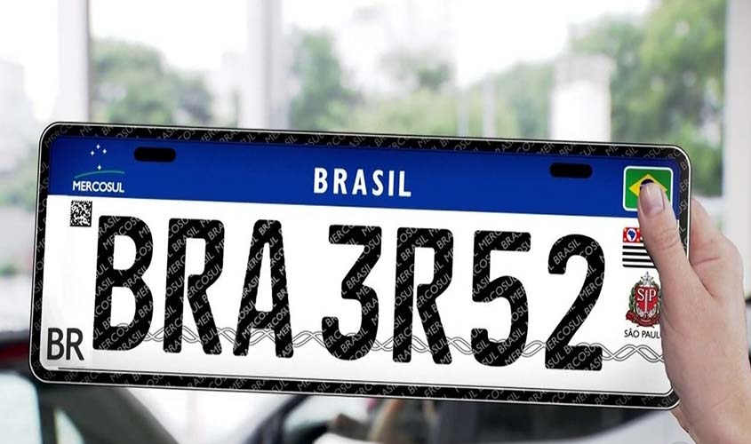 Placas com padrão do Mercosul entram em vigor em todo o país